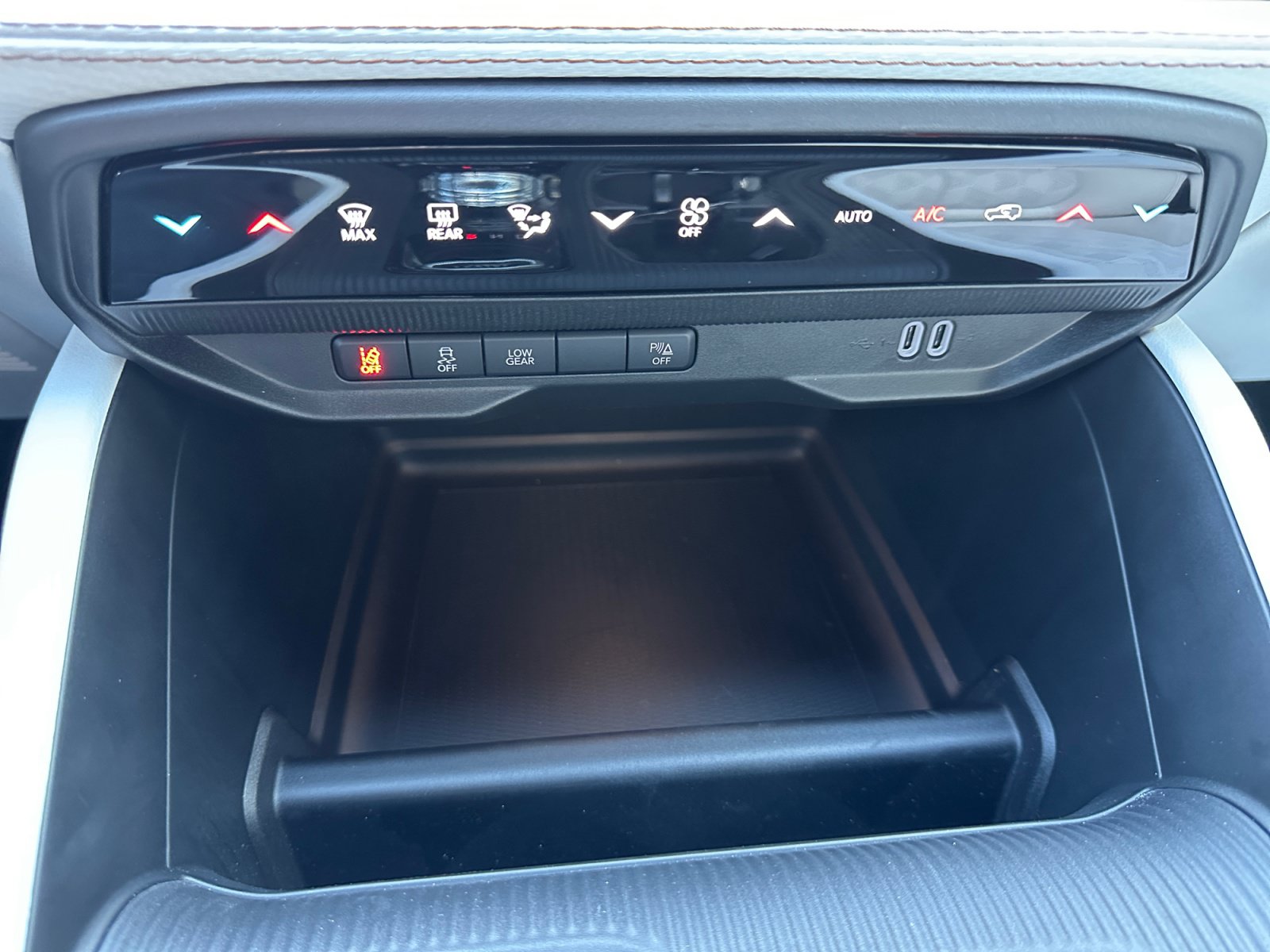New 2026 Jeep Cherokee Overland AWD/4WD image 21