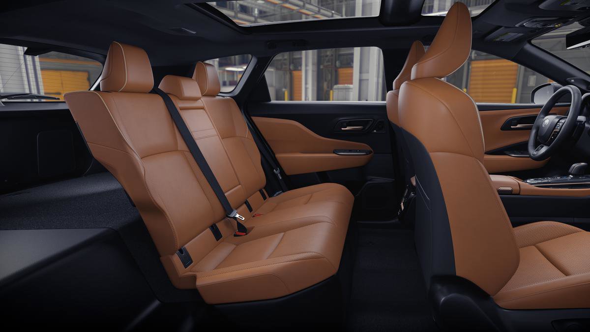 New 2026 Toyota Crown Signia AWD/4WD image 21