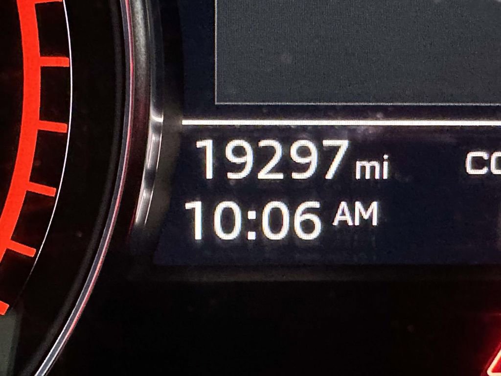 Used 2023 Audi Q5 2.0T Premium w/ Convenience Package image 31