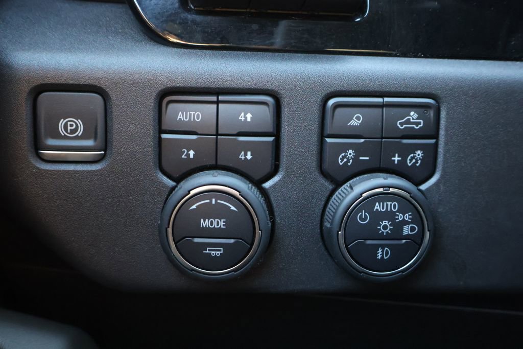 Certified 2024 Chevrolet Silverado 1500 ZR2 image 36