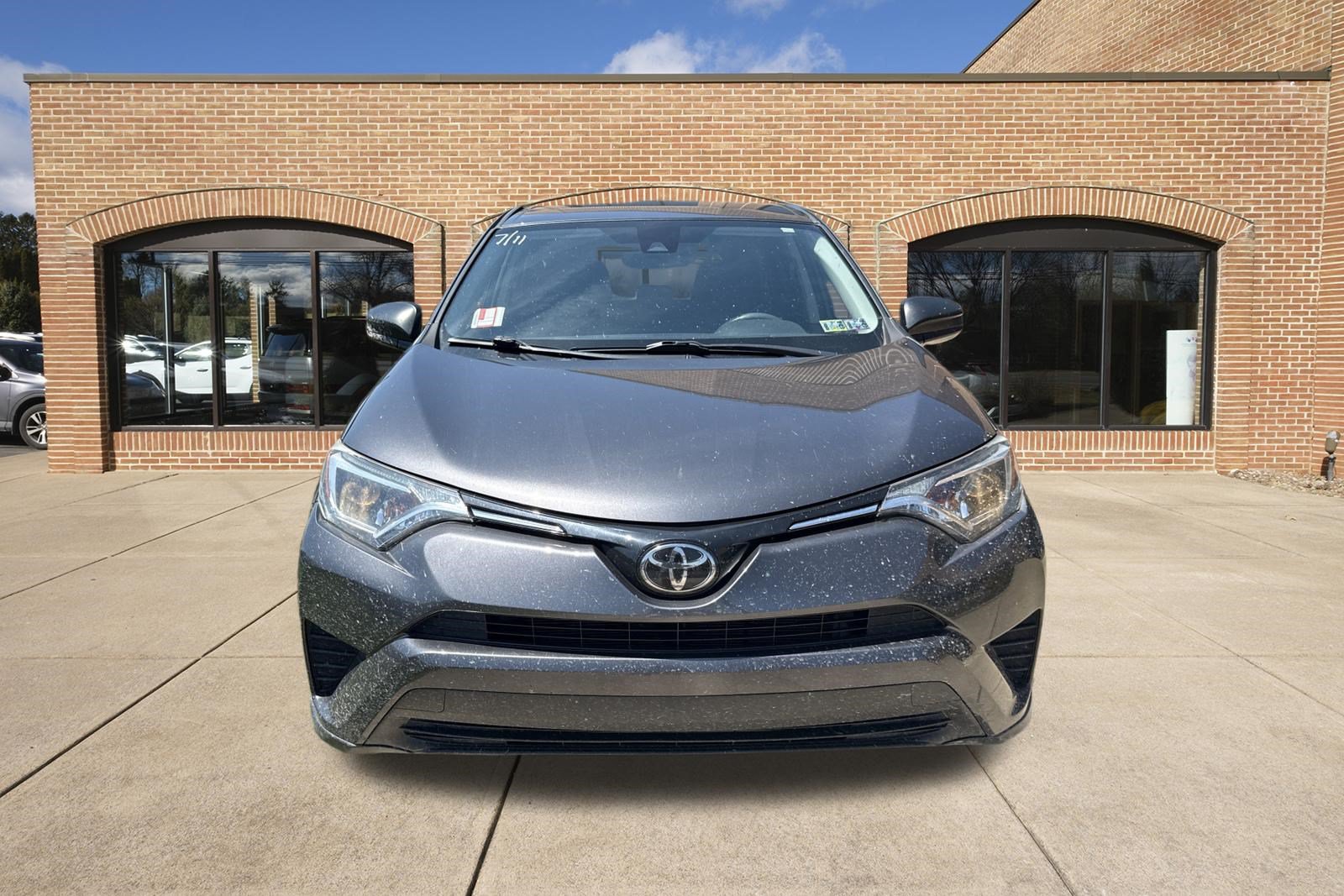 Used 2018 Toyota RAV4 LE w/ All Weather Liner Package AWD/4WD image 8