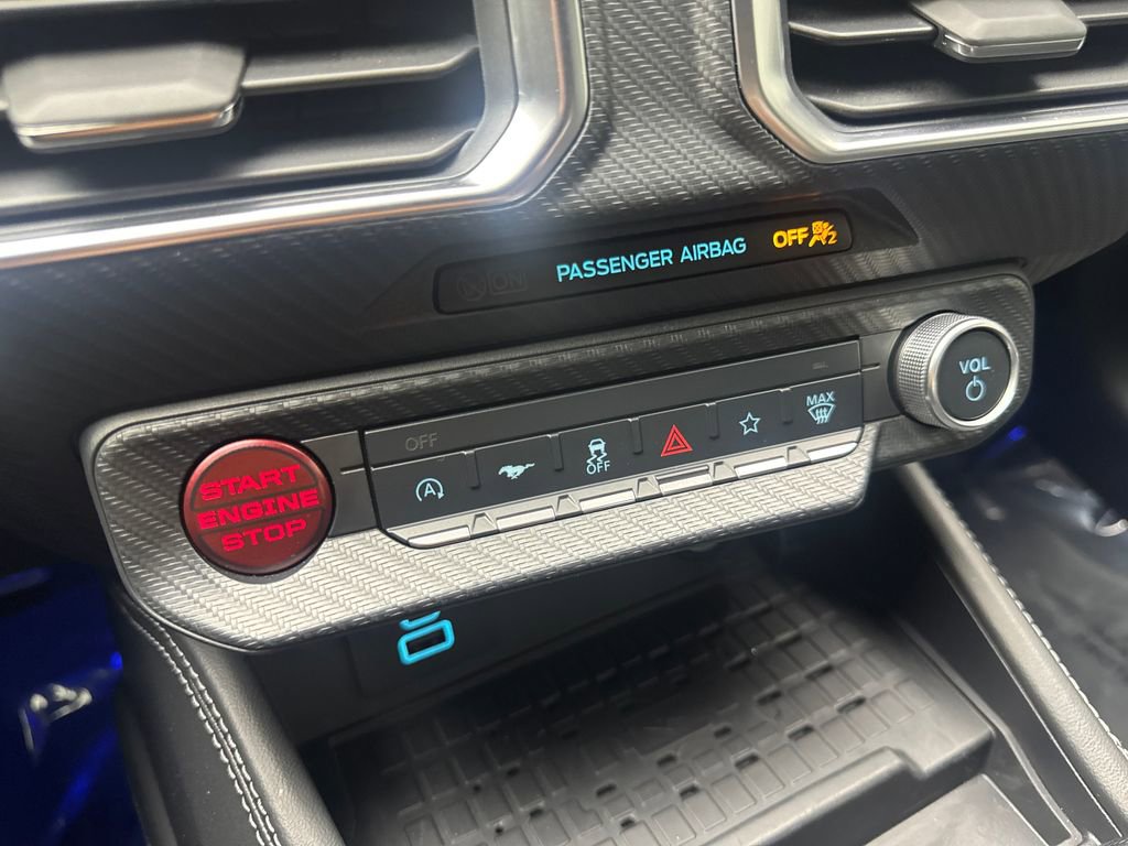 Used 2024 Ford Mustang Premium image 61
