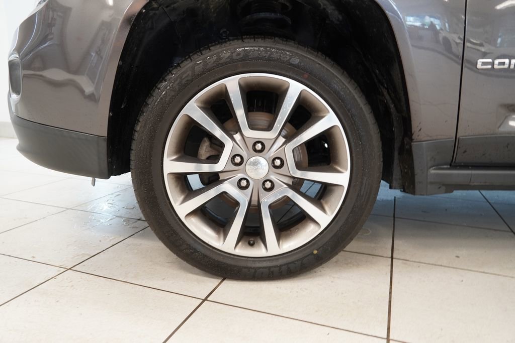 Used 2017 Jeep Compass High Altitude image 10