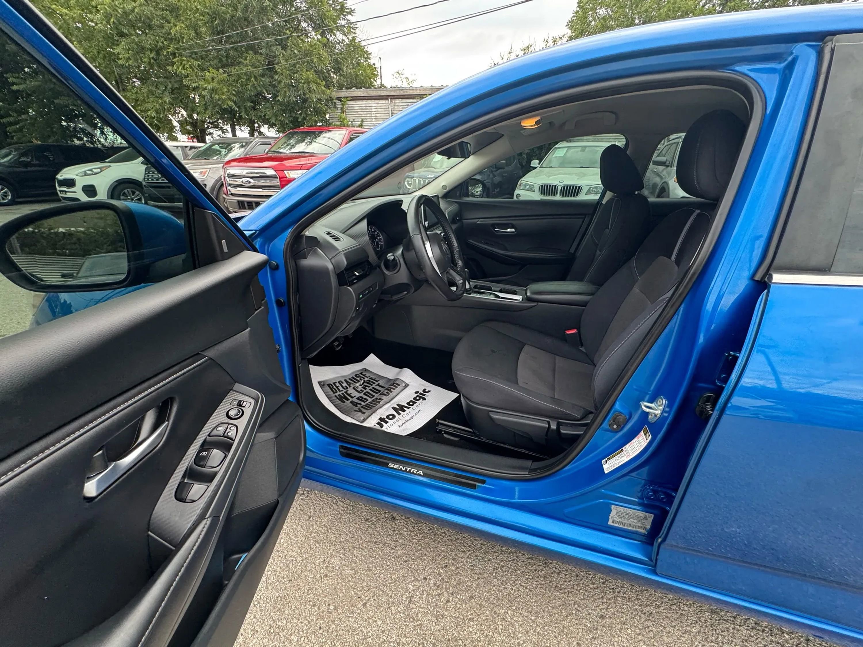 Used 2021 Nissan Sentra SV image 16