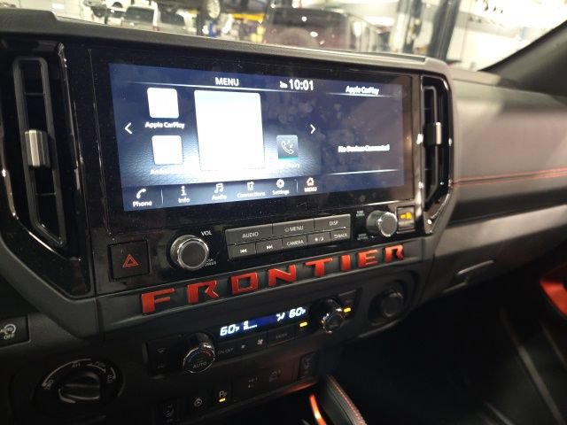 Used 2025 Nissan Frontier PRO-4X w/ Pro Convenience Package AWD/4WD image 15