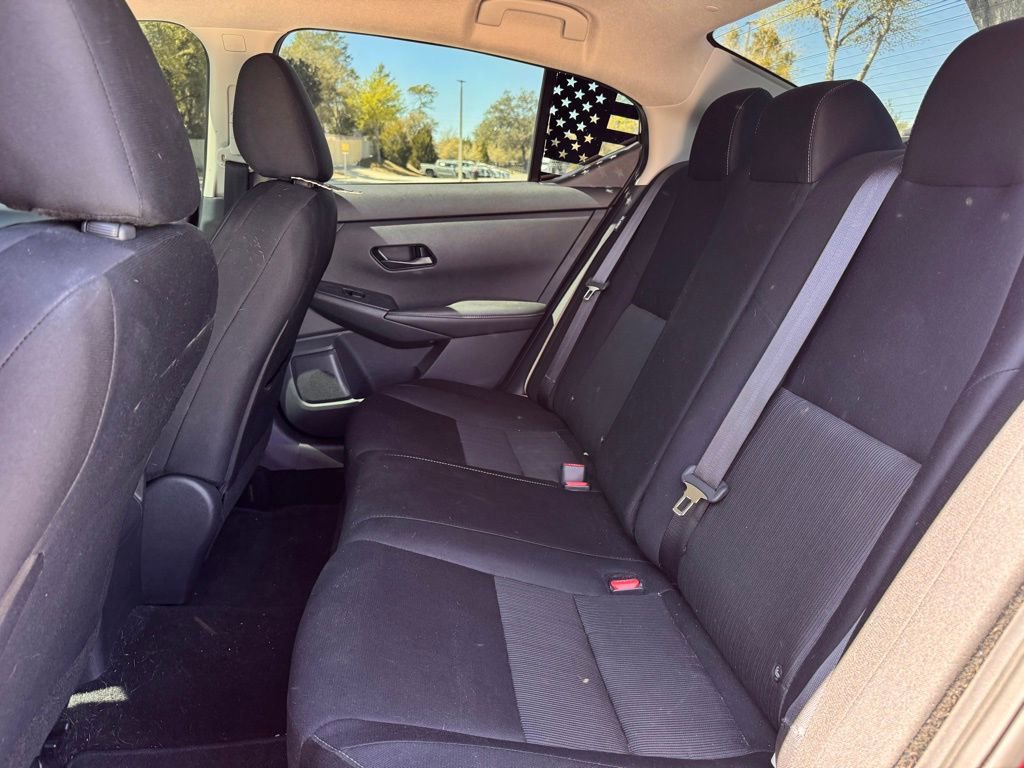 Used 2024 Nissan Sentra SV image 11