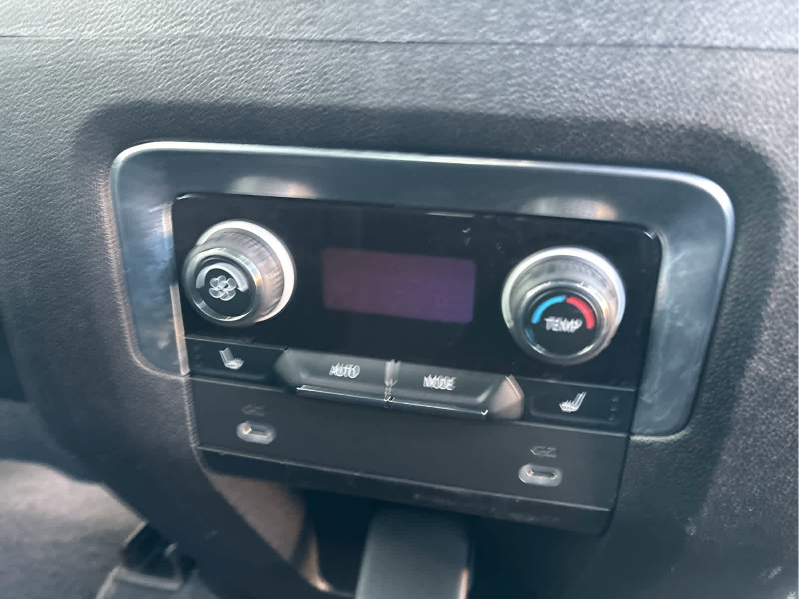 Used 2022 Chevrolet Tahoe RST w/ Luxury Package image 32