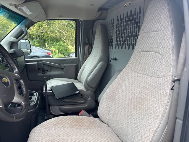 Used 2019 Chevrolet Express 2500 w/ Driver Convenience Package RWD image 13