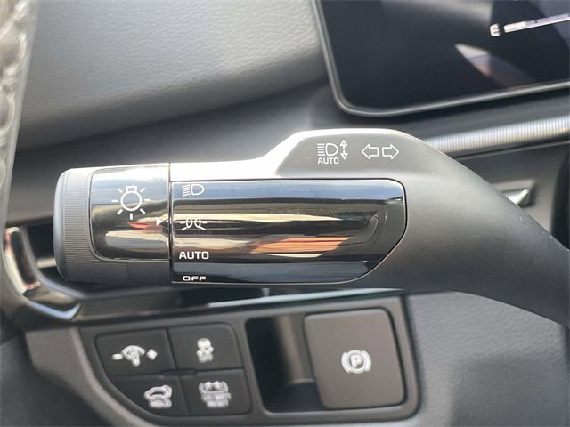 New 2026 Kia Sportage EX w/ EX Panoramic Sunroof Package image 31