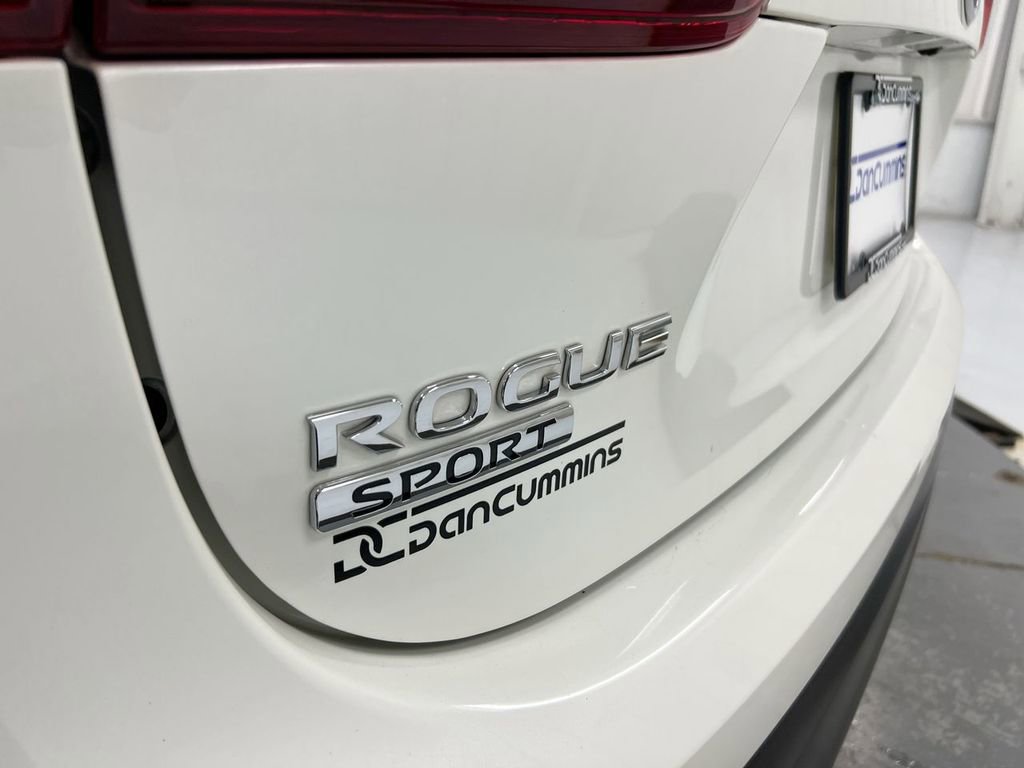 Used 2022 Nissan Rogue Sport SL w/ Premium Package image 27