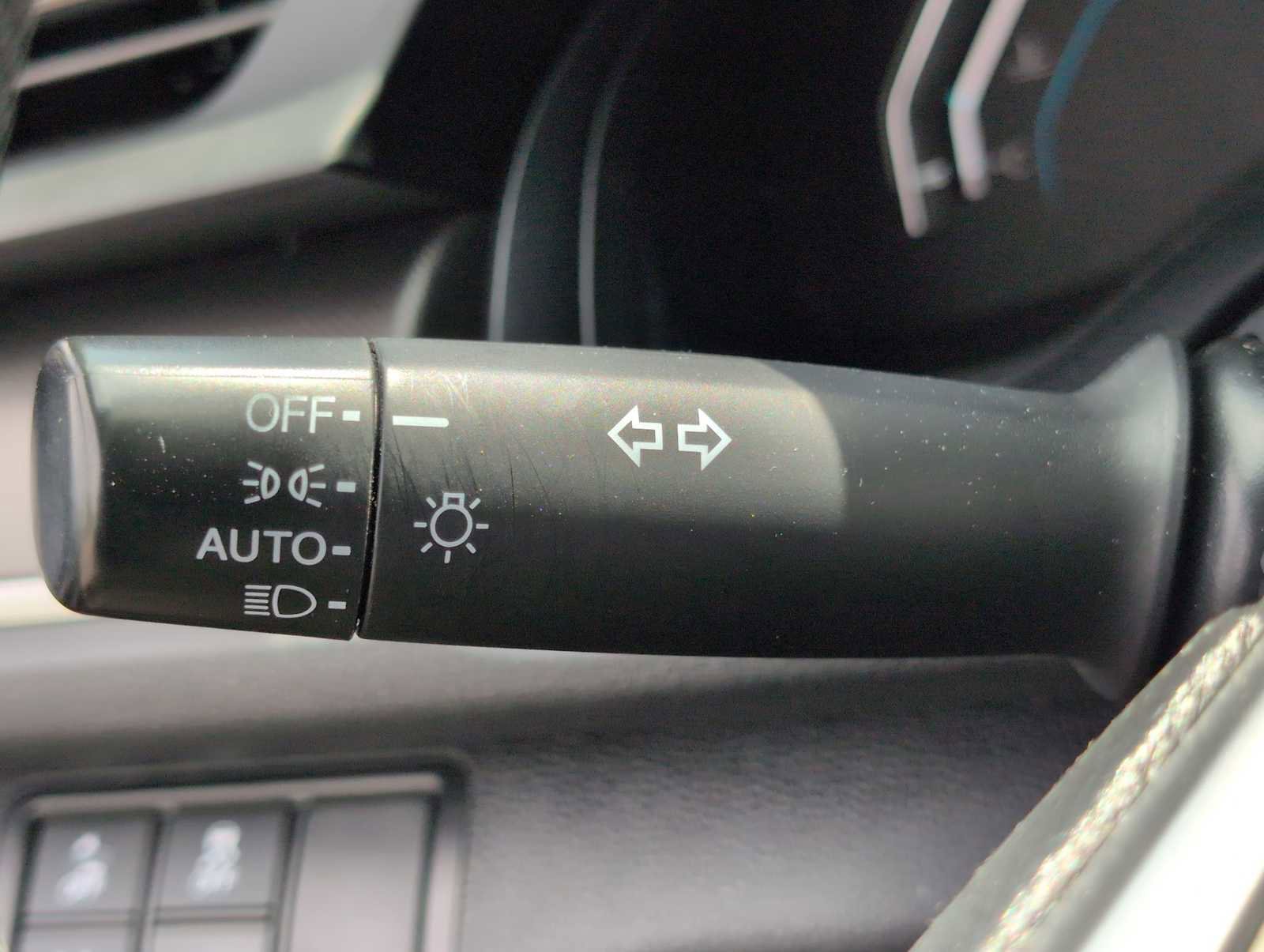 Used 2020 Honda Civic LX image 25