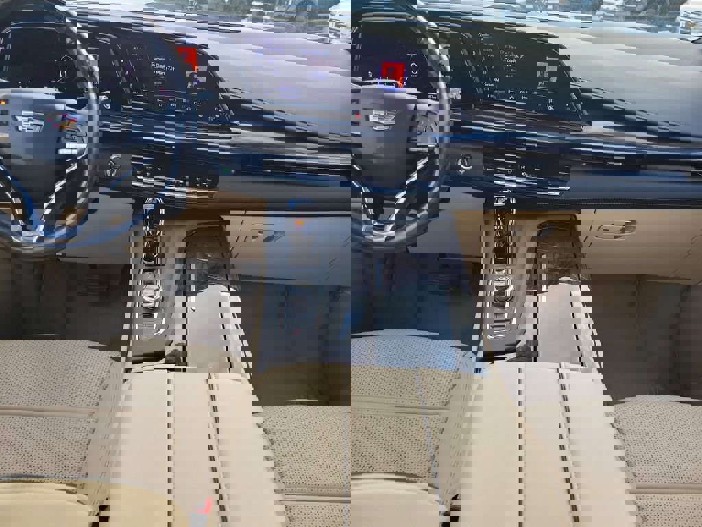 Used 2023 Cadillac Escalade Premium Luxury w/ LPO, Radiant Package image 14