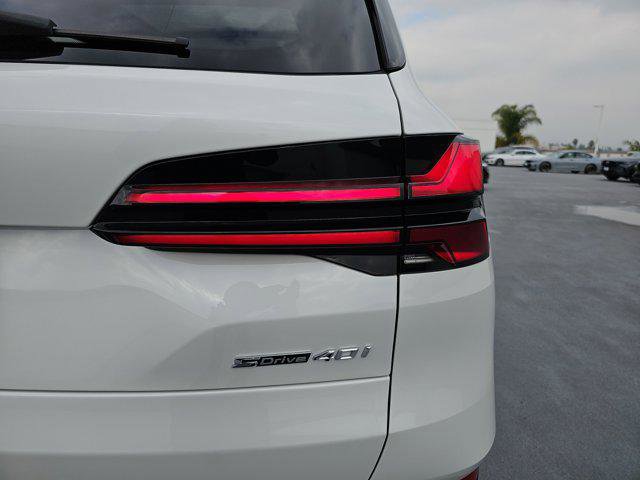 Used 2025 BMW X5 sDrive40i w/ Premium Package image 35