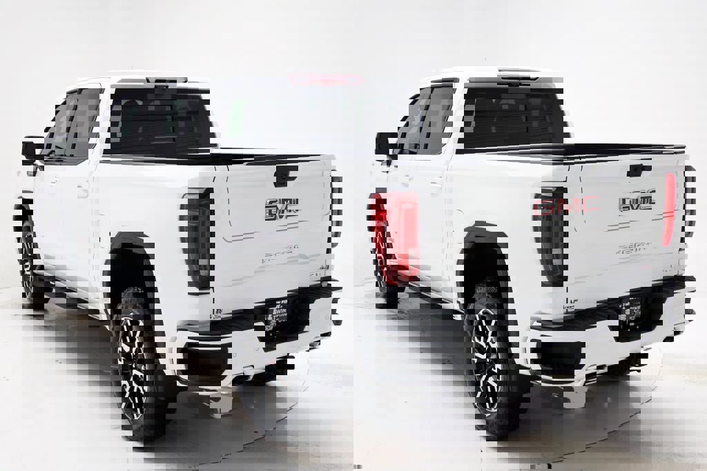 Used 2025 GMC Sierra 1500 AT4 w/ AT4 Premium Package image 8