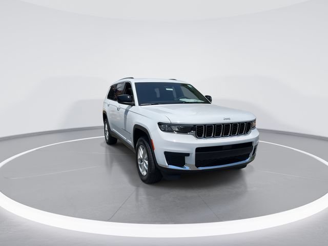 Used 2025 Jeep Grand Cherokee L Laredo RWD image 2