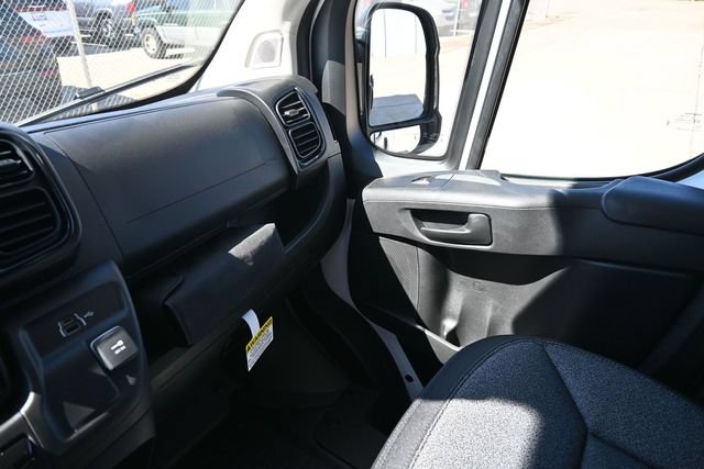 New 2026 RAM ProMaster 2500 w/ Crew Van Package FWD image 13