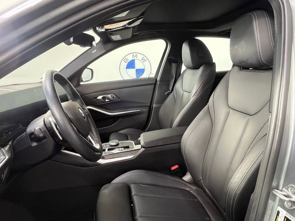 Used 2023 BMW 330i xDrive Sedan w/ Premium Package AWD/4WD image 2