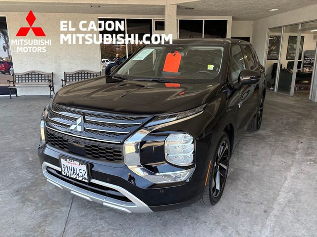 Used 2025 Mitsubishi Outlander SE AWD/4WD image 10