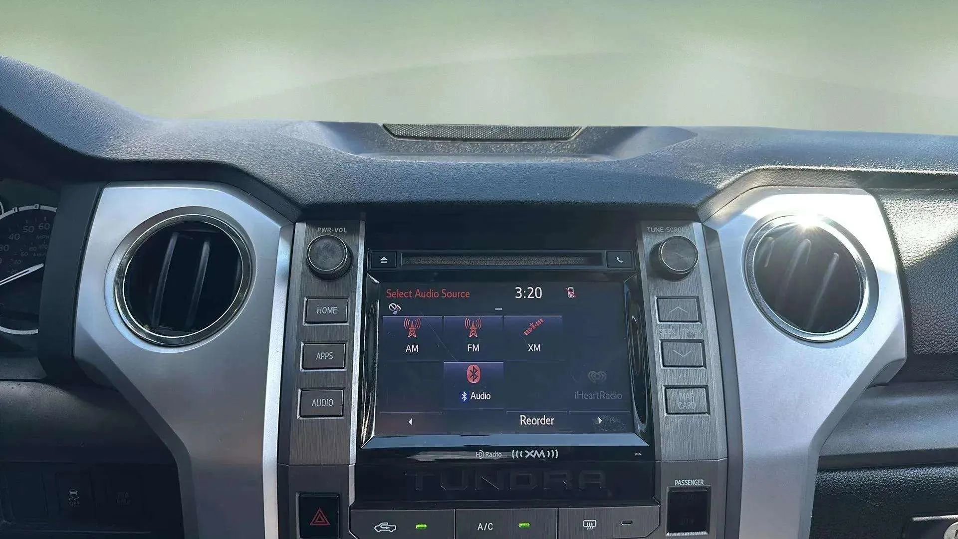 Used 2015 Toyota Tundra SR5 image 35