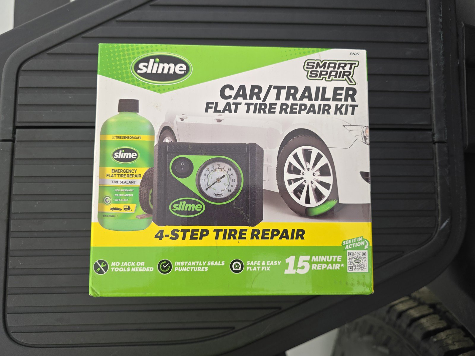 Used 2024 Rivian R1T Adventure image 32