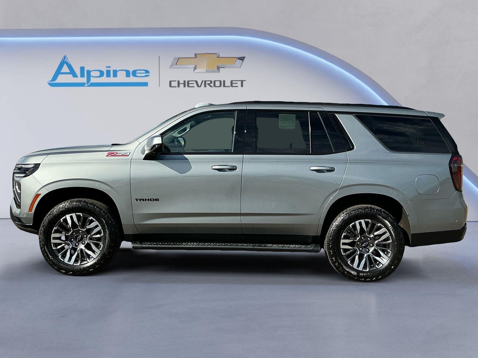 Used 2025 Chevrolet Tahoe Z71 AWD/4WD image 2