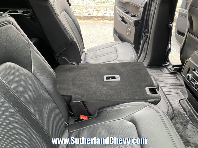 Used 2021 Ford Expedition Max Limited image 39