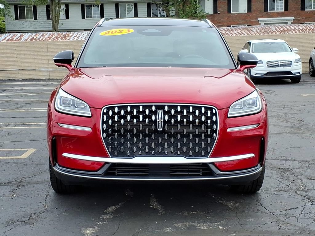 Certified 2023 Lincoln Corsair Reserve w/ Equipment Group 201A AWD/4WD image 2