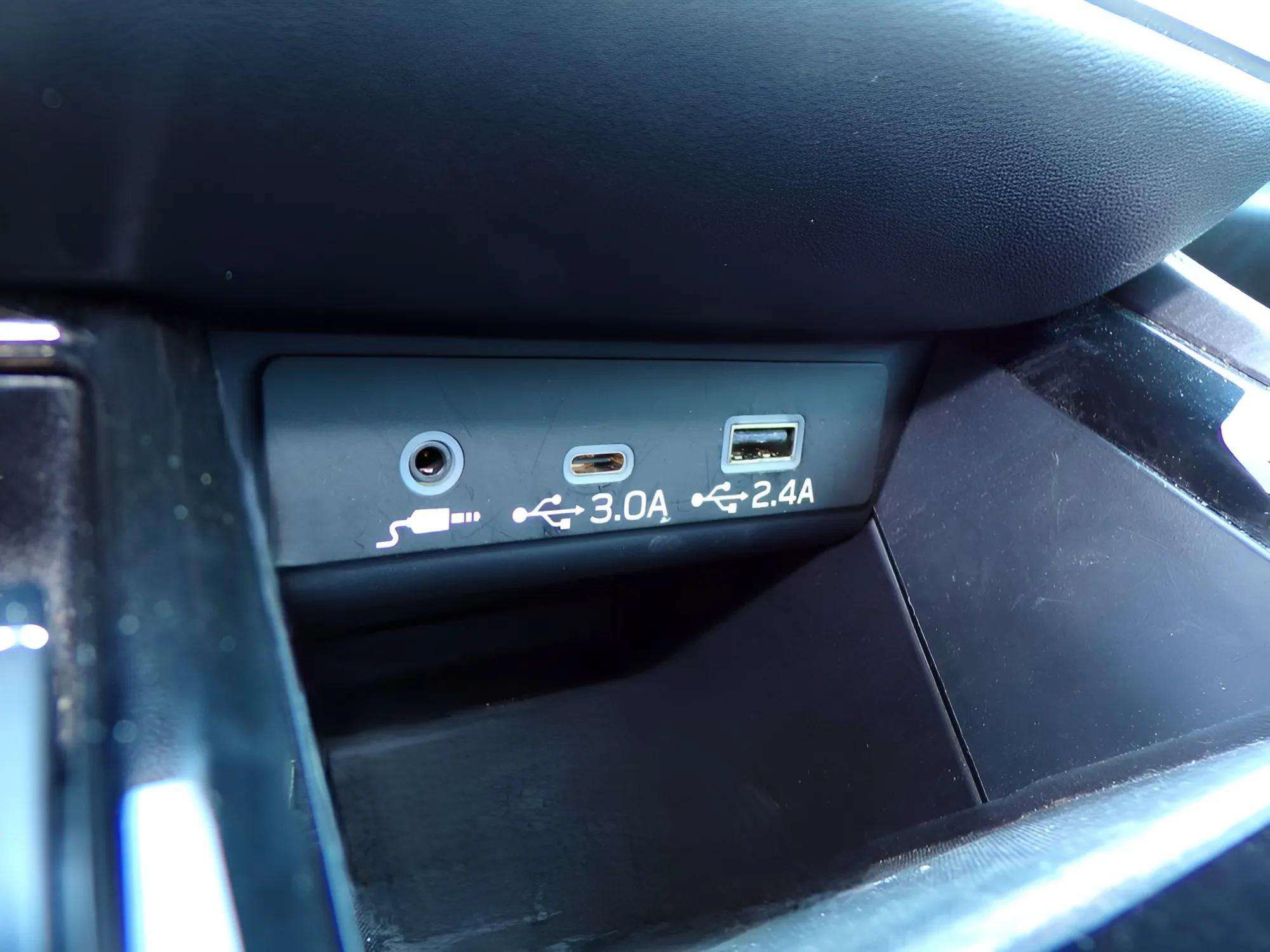 Certified 2024 Subaru Outback Premium AWD/4WD image 15