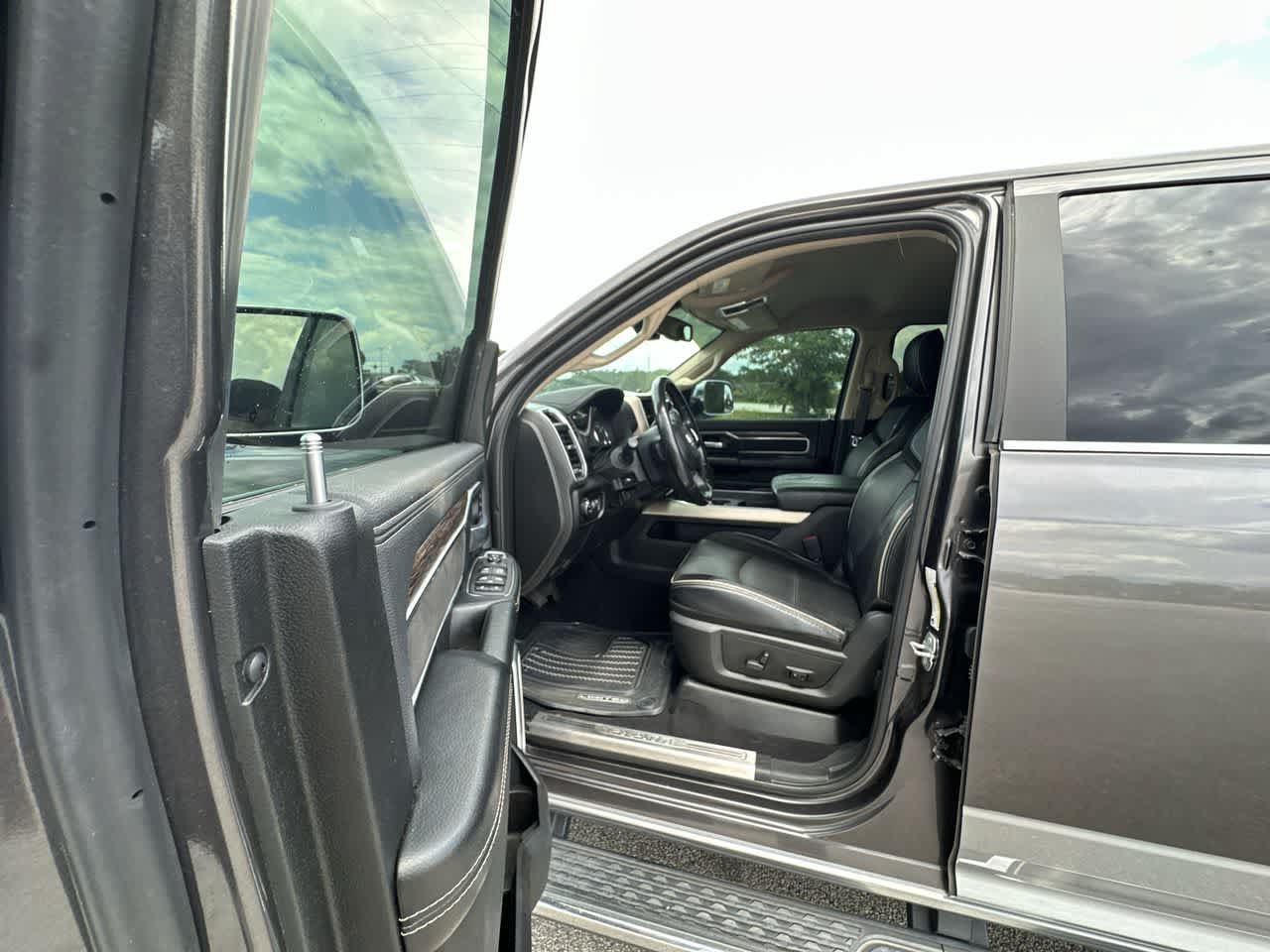 Certified 2021 RAM 2500 Laramie AWD/4WD image 10