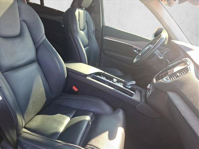 Used 2023 Volvo XC90 B6 Ultimate w/ Protection Package Premier AWD/4WD image 18