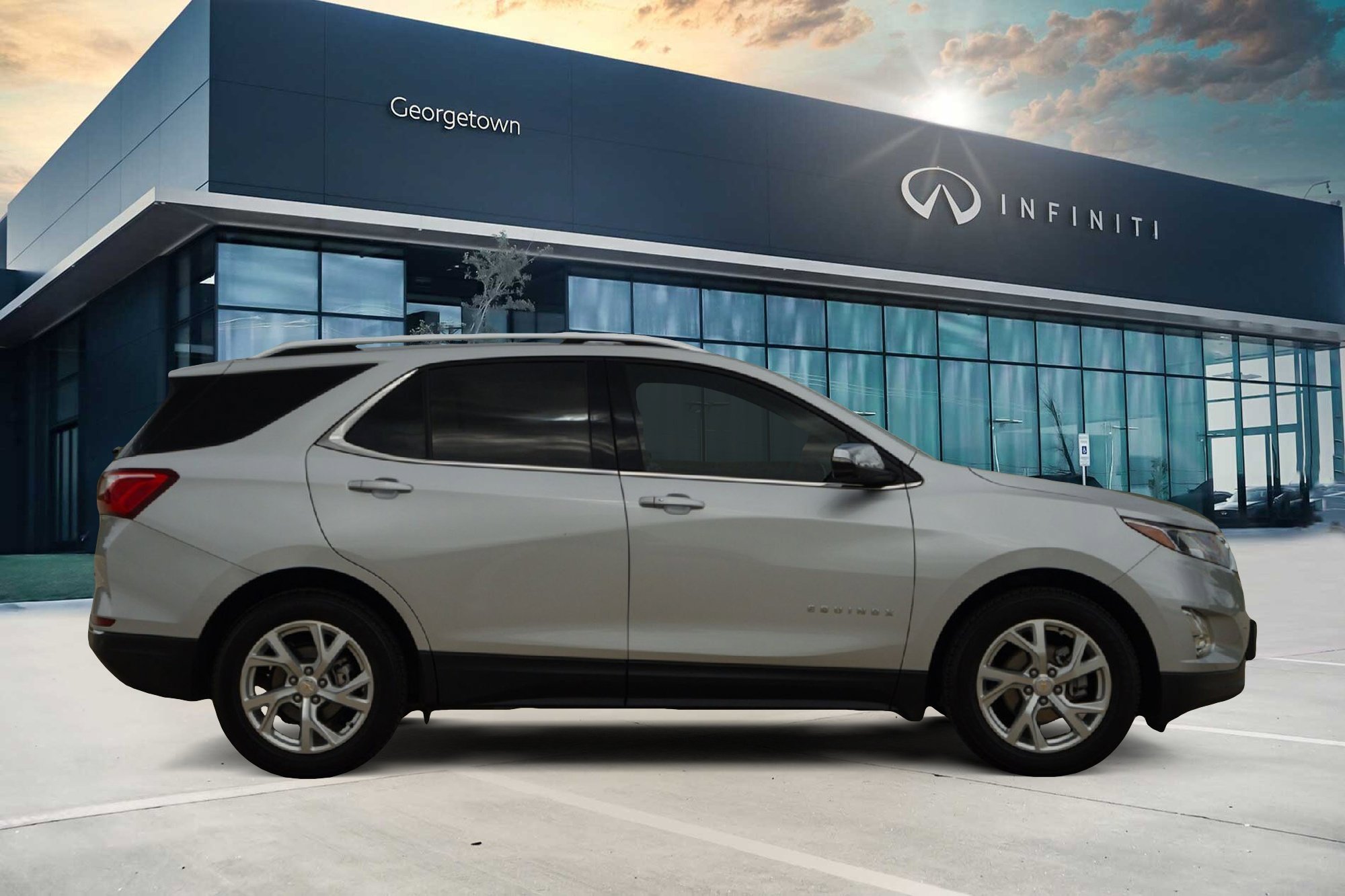 Used 2021 Chevrolet Equinox Premier FWD image 3
