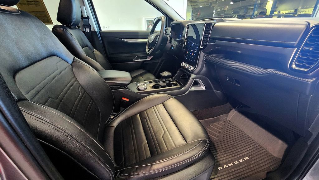 Used 2024 Ford Ranger Lariat w/ Trailer Tow Package AWD/4WD image 46