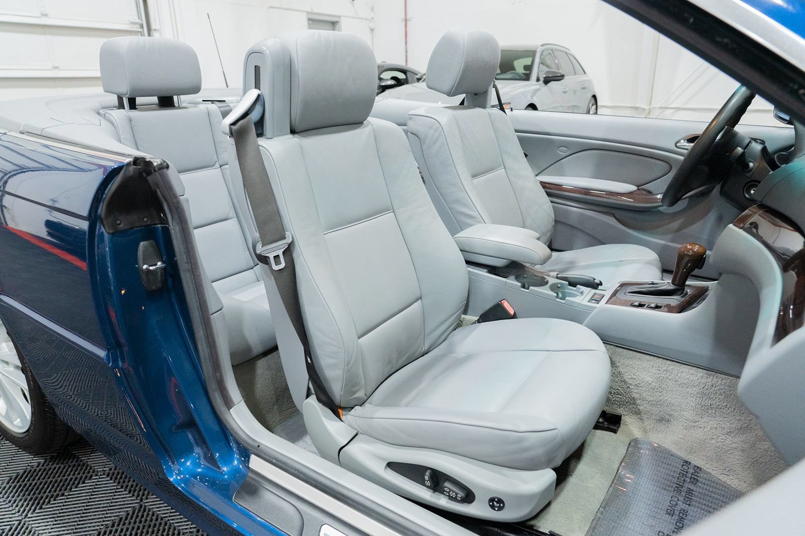 Used 2006 BMW 330Ci Convertible RWD image 24