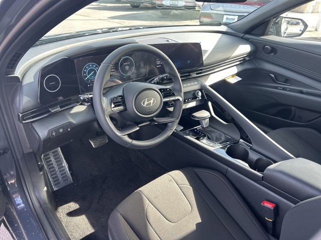 New 2026 Hyundai Elantra Sport image 7