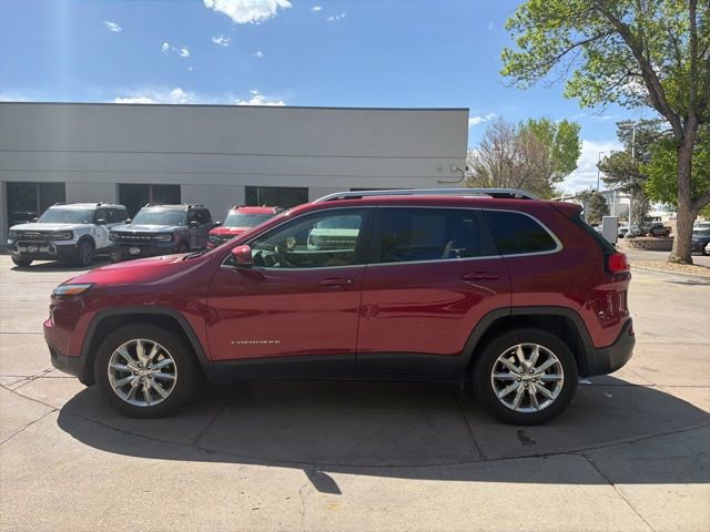 Used 2015 Jeep Cherokee Limited w/ Trailer Tow Group AWD/4WD image 2
