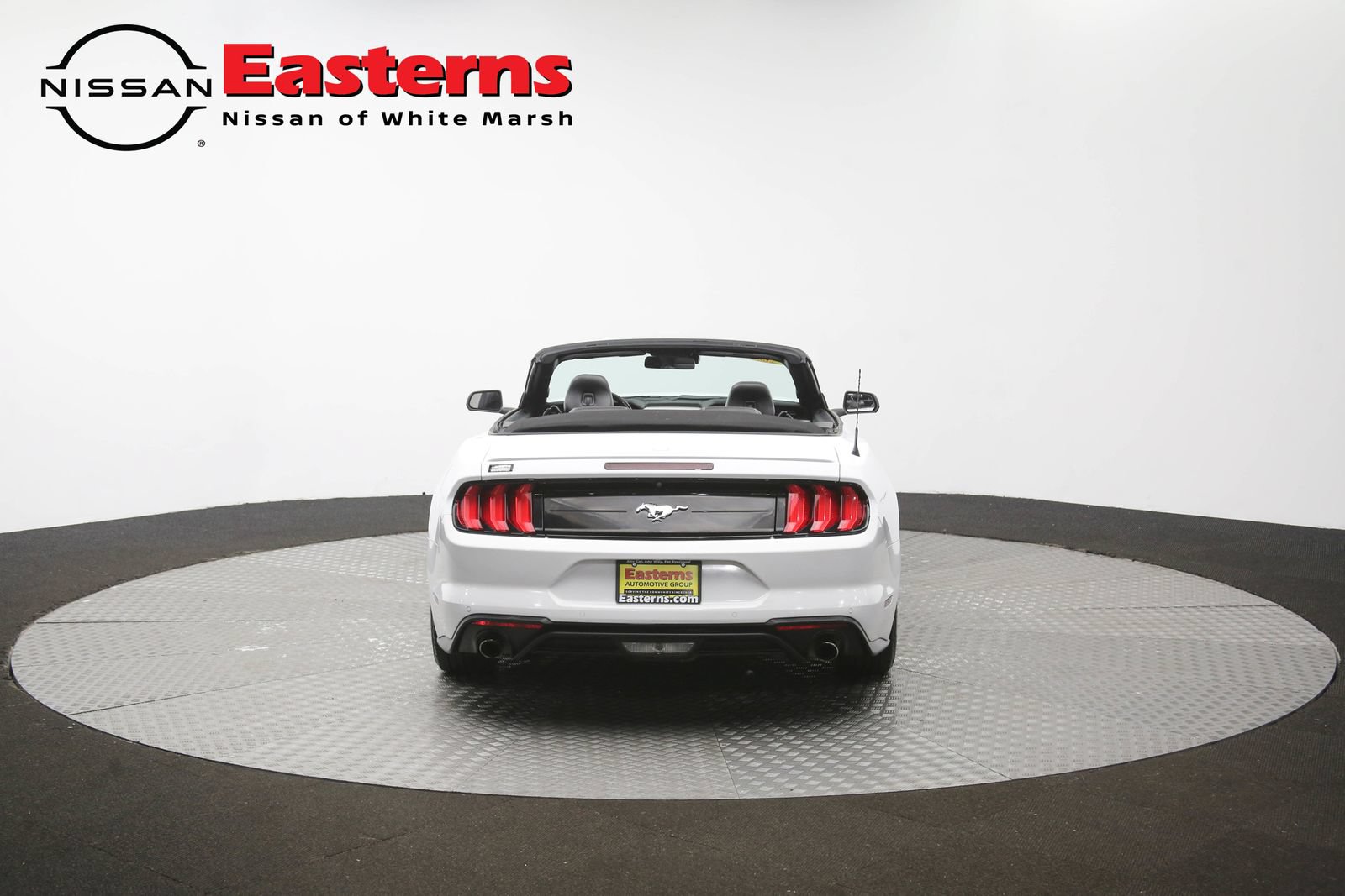 Used 2022 Ford Mustang Premium RWD image 34