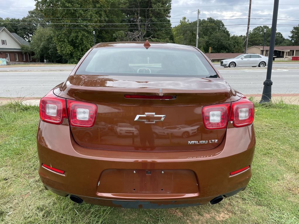 Used 2013 Chevrolet Malibu LTZ image 2