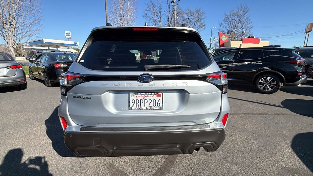 Used 2025 Subaru Forester Limited w/ Popular Package #1 image 5