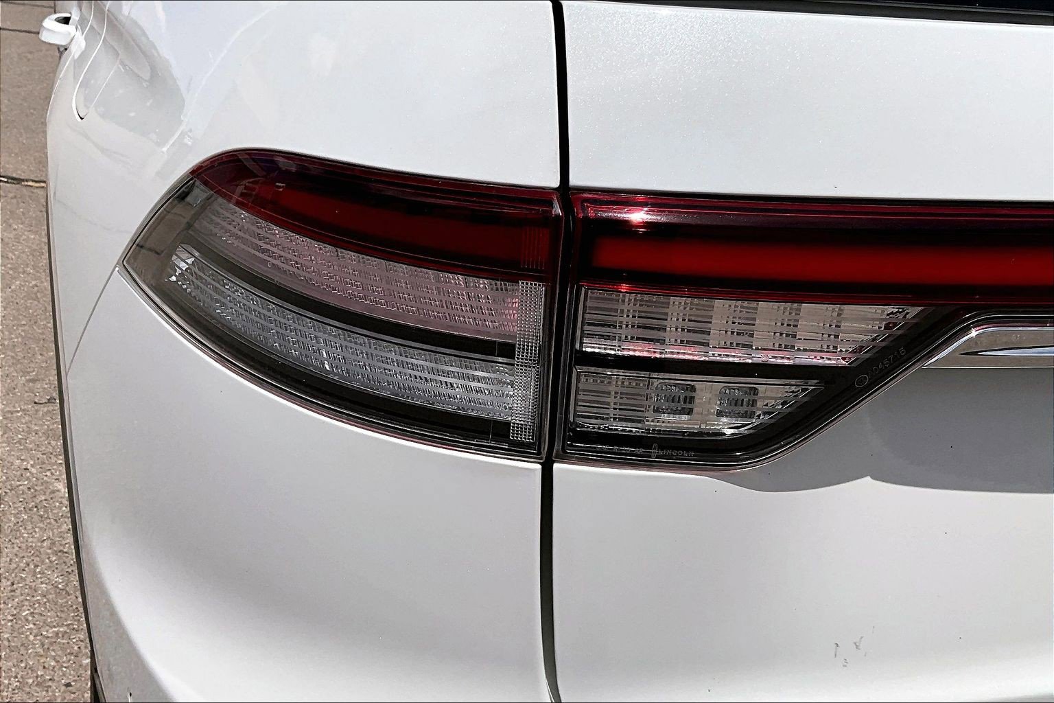 Used 2022 Lincoln Aviator Reserve w/ Equipment Group 201A AWD/4WD image 23