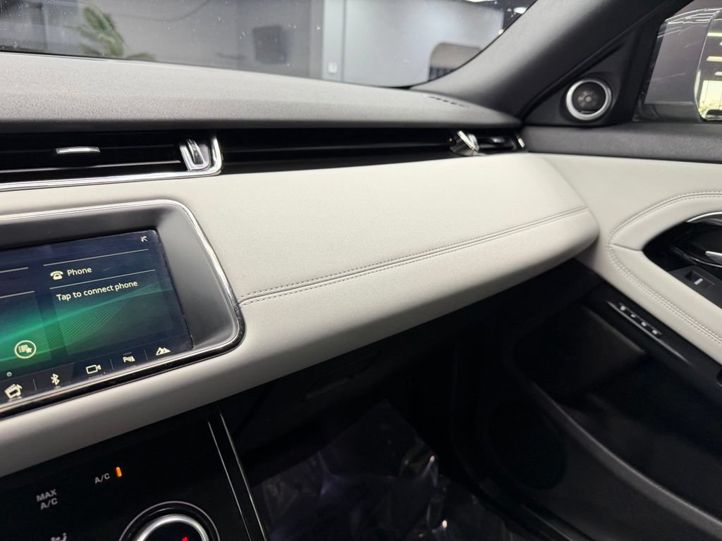 Used 2020 Land Rover Range Rover Evoque R-Dynamic S AWD/4WD image 27