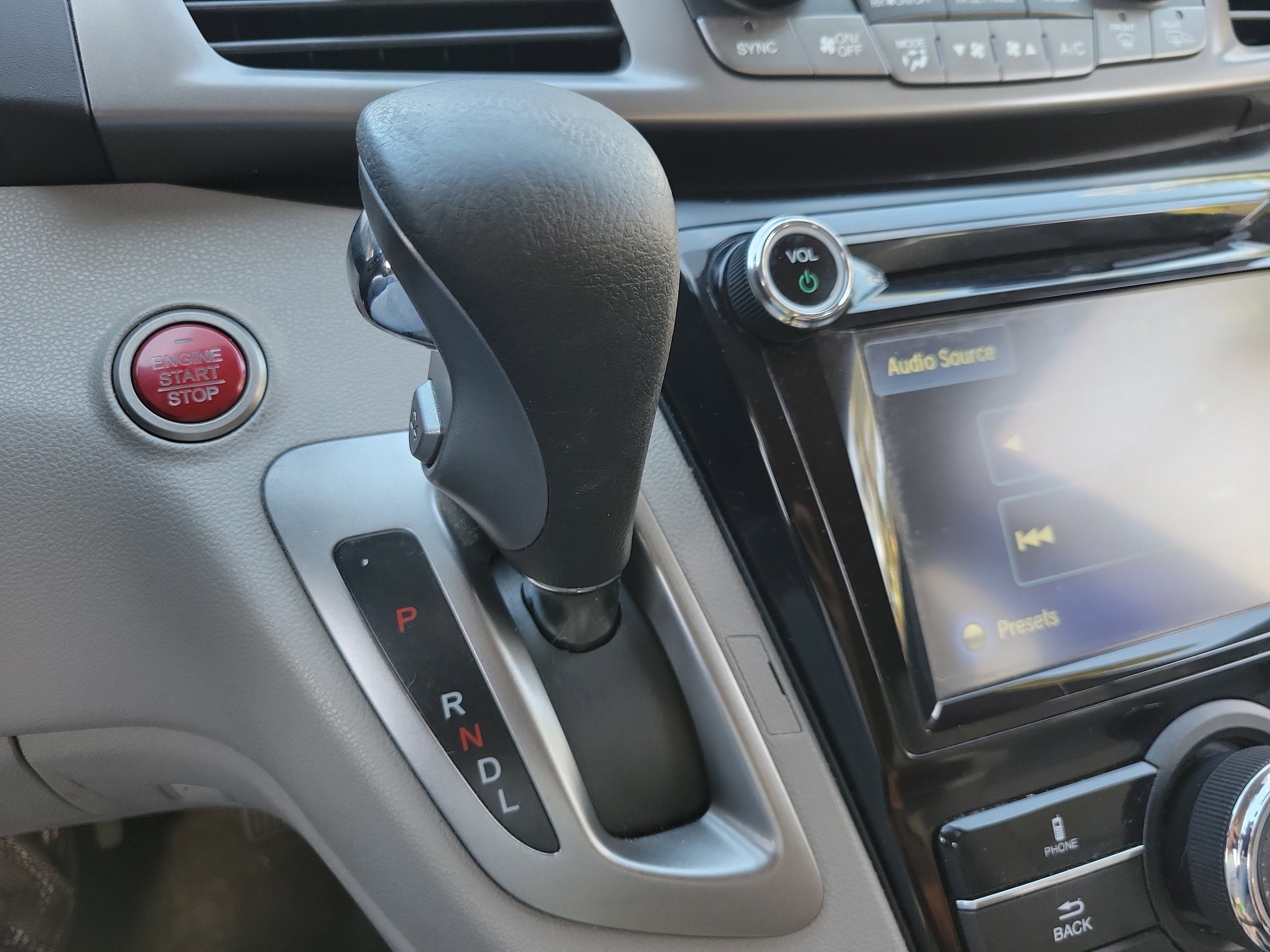 Used 2015 Honda Odyssey EX-L image 26