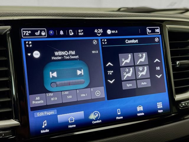 Used 2022 Chrysler Pacifica Touring-L image 14