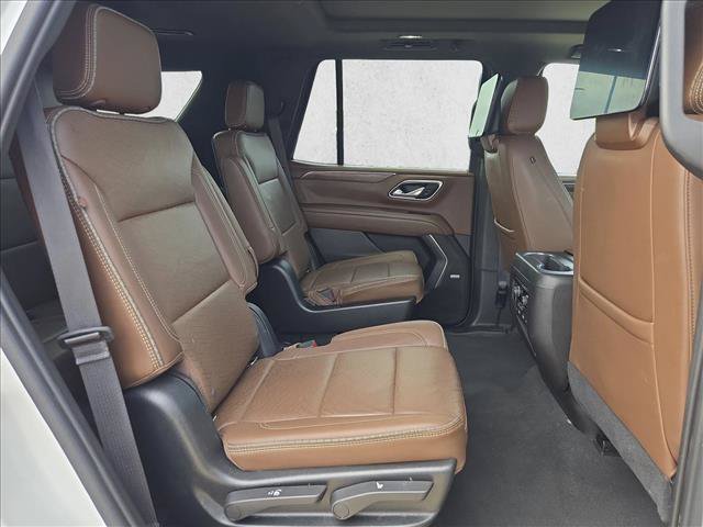 Used 2021 Chevrolet Tahoe High Country AWD/4WD image 17