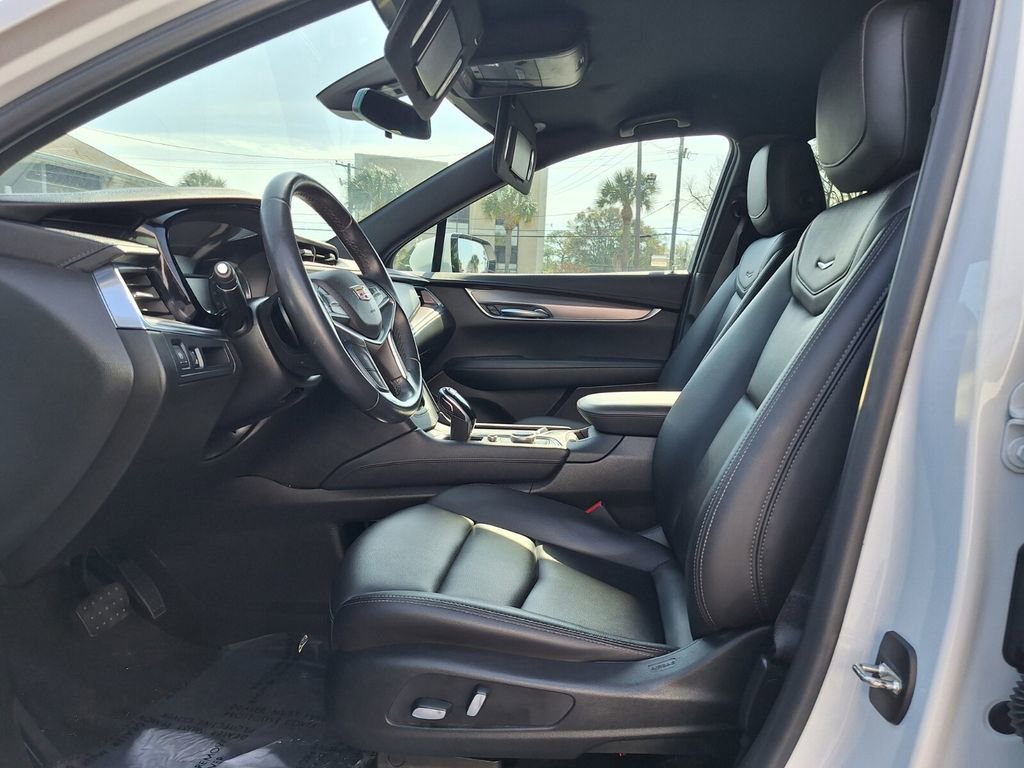 Used 2021 Cadillac XT5 Luxury image 11