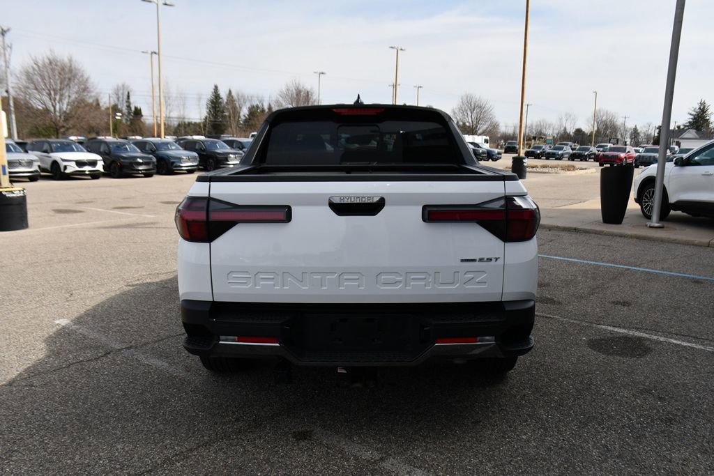 Used 2025 Hyundai Santa Cruz Limited image 5