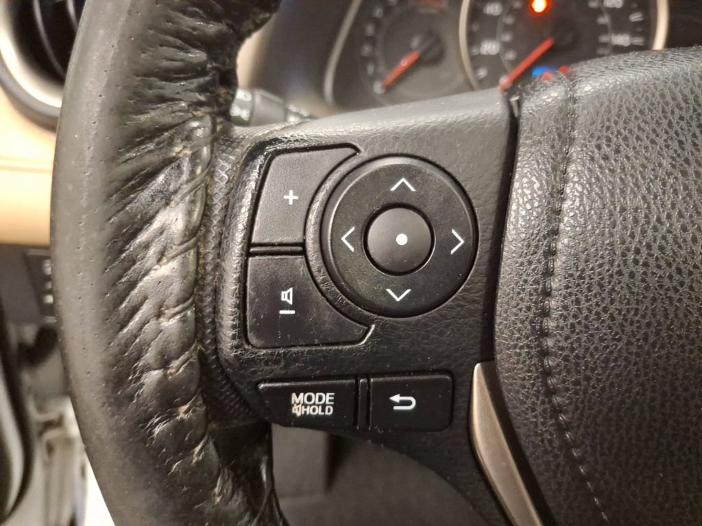 Used 2015 Toyota RAV4 XLE AWD/4WD image 20