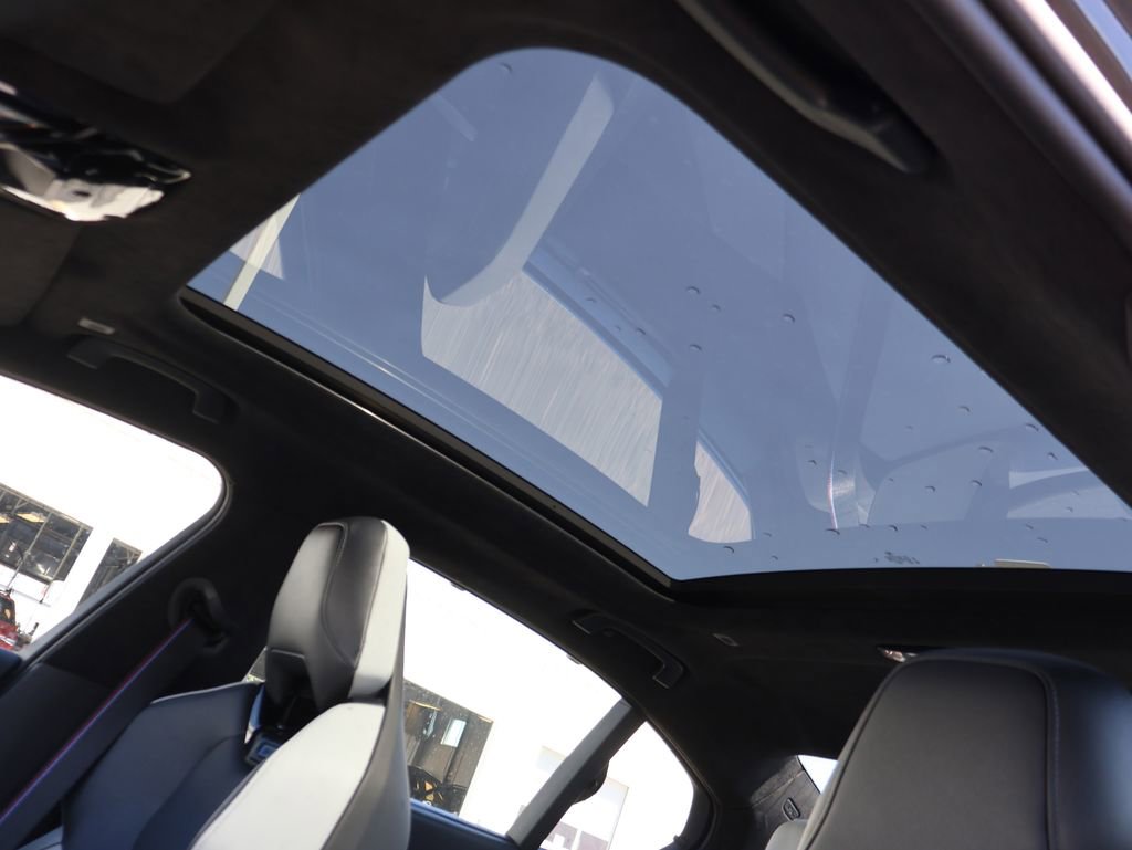 New 2026 BMW M5 w/ Executive Package image 45