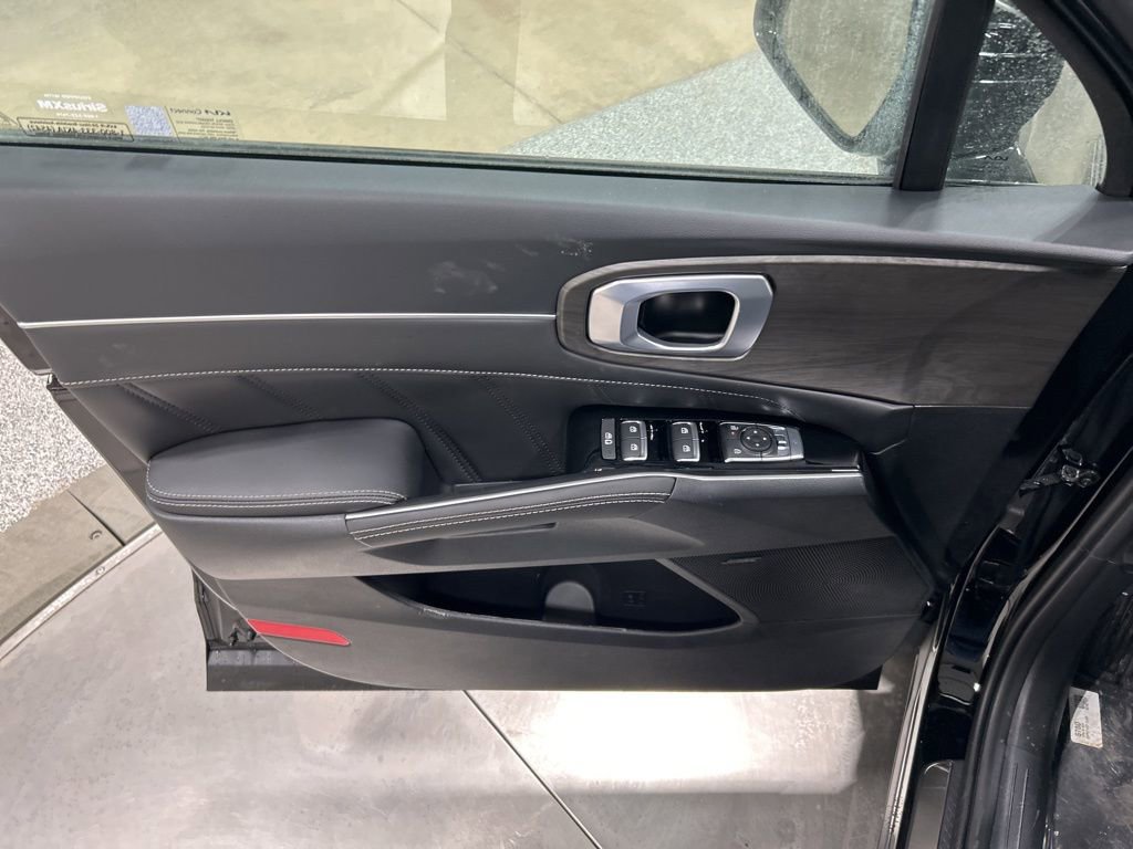 New 2026 Kia Sorento SX image 12