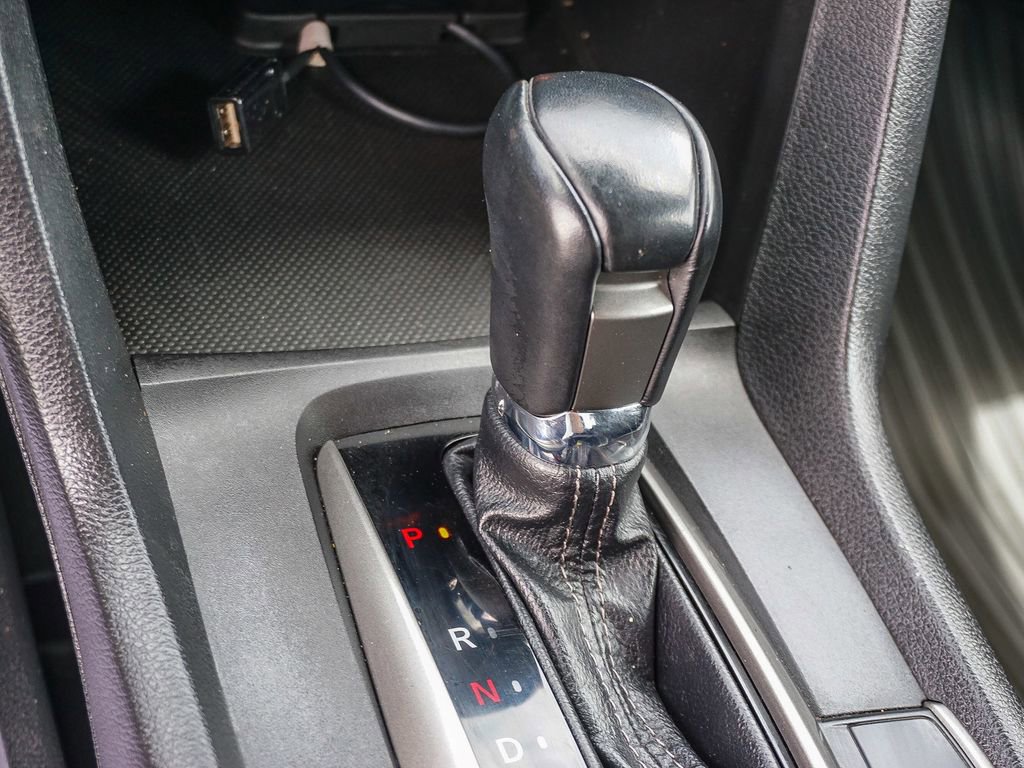Used 2021 Honda Civic Sport image 22