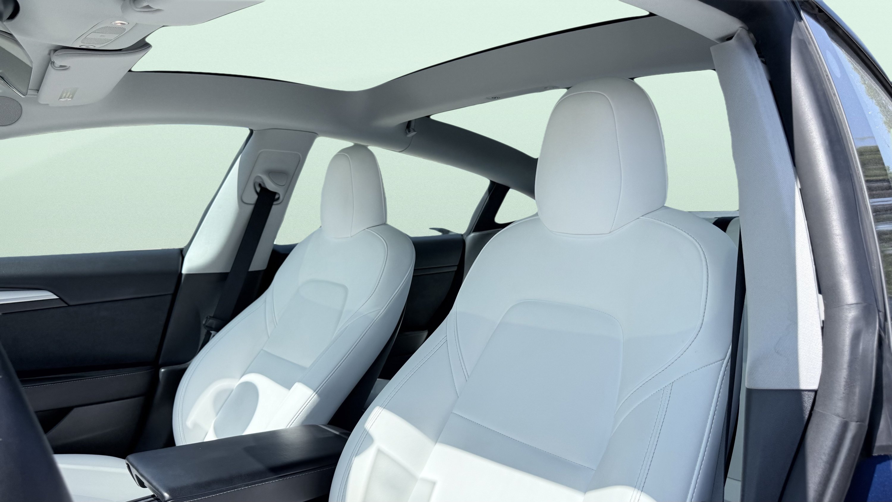 Used 2022 Tesla Model 3 Standard Range RWD image 19